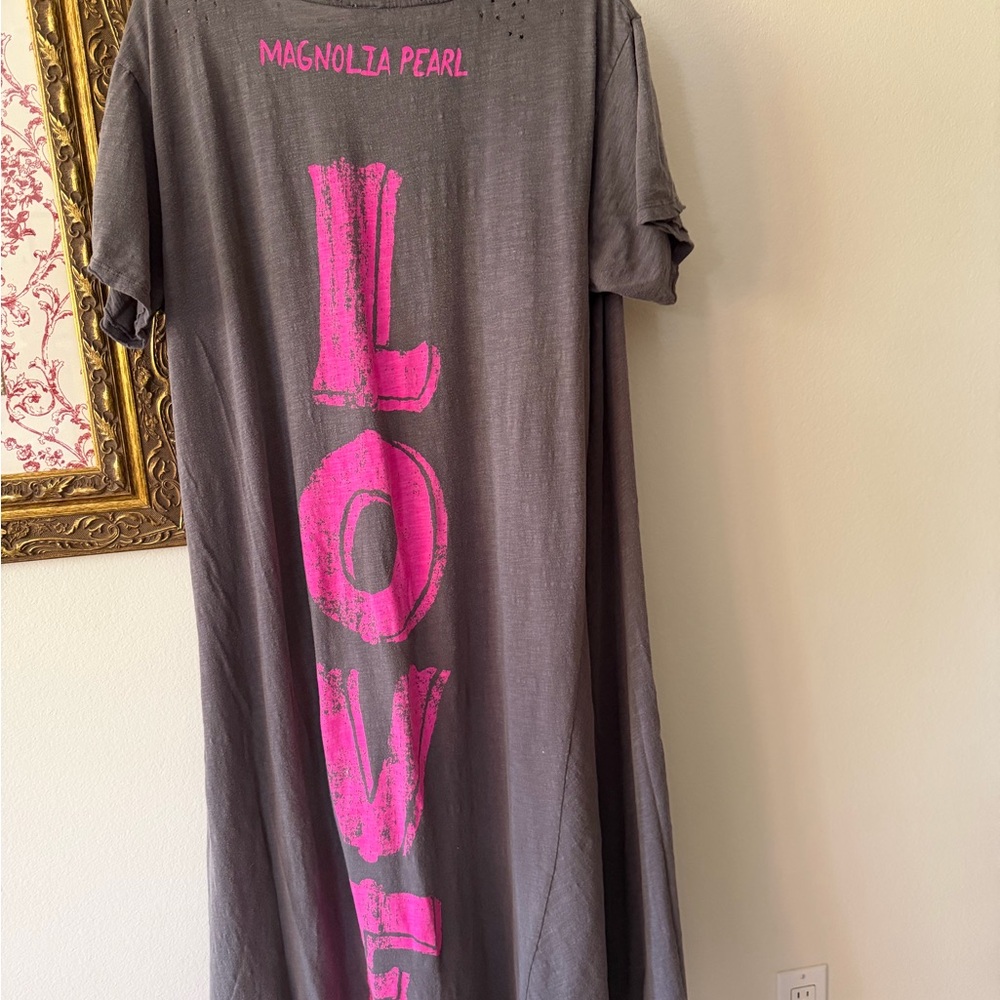 Magnolia Pearl Women's Gray Dress with Pink 'LOVE' Graphic